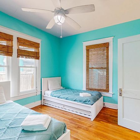 Sky Blue Beach Galveston Exterior foto